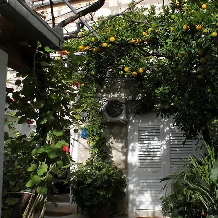 Apartament With Wifi Trsteno, Dubrovnik - 4746 Trsteno